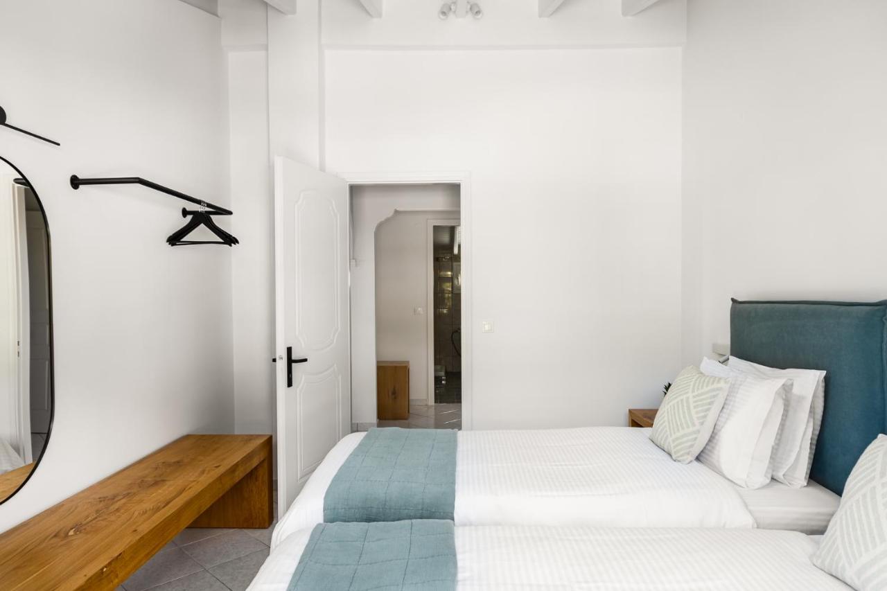 The Seaview Corner Apartments By Konnect, Ipsos Corfu Bagian luar foto